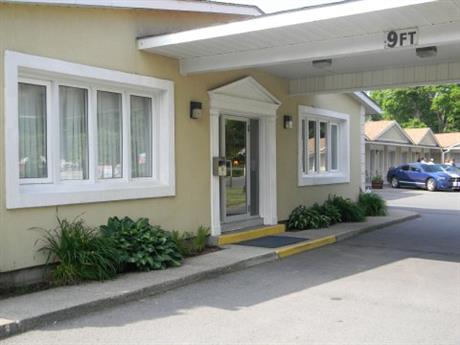 BEST WESTERN White House Inn