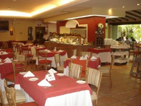 Holiday Inn CD. DEL CARMEN