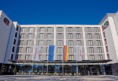 Courtyard Munich City East