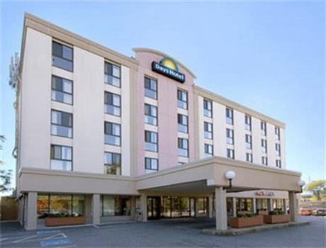 Days Hotel Boston - Harvard Fenway