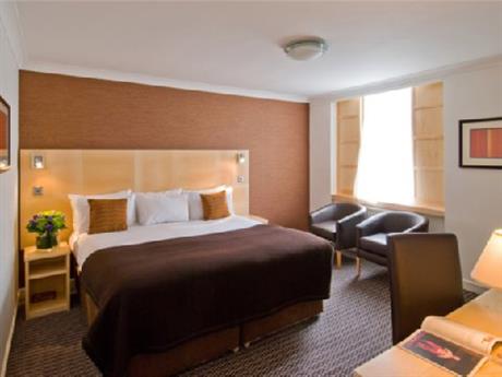 Strand Palace Hotel