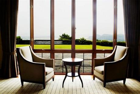 Sheraton Grande Walkerhill