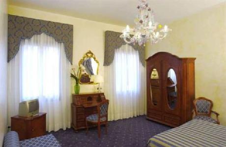 Hotel Locanda Canal