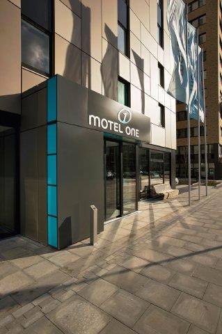 Motel One Hamburg-Alster
