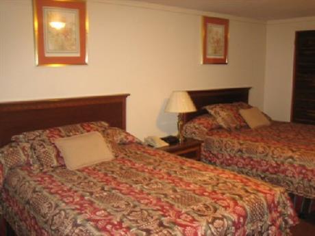 Yankee Village Motel