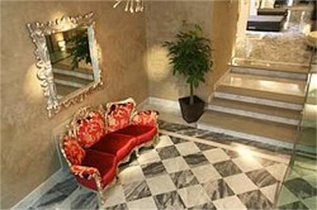 Borghese Palace Art Hotel