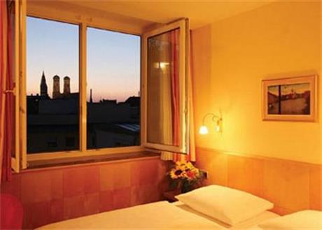 Hotel Torbraeu