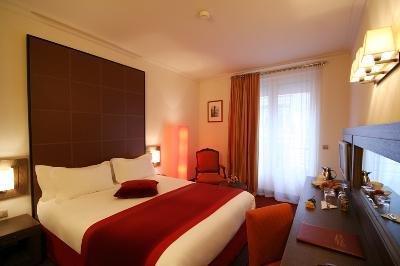 Waldorf Arc Triomphe Htl & Spa