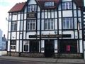 Queens Head Hotel