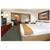 Holiday Inn Express Hotel & Suites PARACHUTE