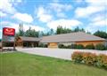 Econo Lodge Inn & Suites