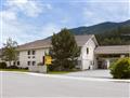 Super 8 Motel - St. Regis
