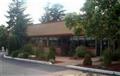 Econo Lodge Inn & Suites