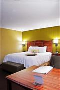 Hampton Inn  Suites Marshalltown