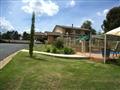BEST WESTERN Hilltops Retreat Motor Inn