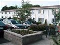 Econo Lodge Inn & Suites