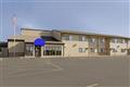 Waconia Inn and Suites