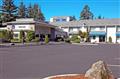 BEST WESTERN Oak Meadows Inn