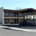 Capri Lynbrook Motor Inn
