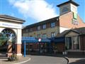 Holiday Inn Express STRATHCLYDE PARK M74, JCT.5