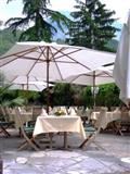 HOTEL LES TROIS ROSES