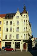 AKZENT Am Goldenen Strauss